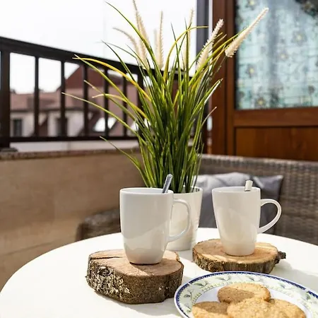 Apartamento Chary Apartment *