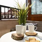 Apartamento Chary Διαμέρισμα *